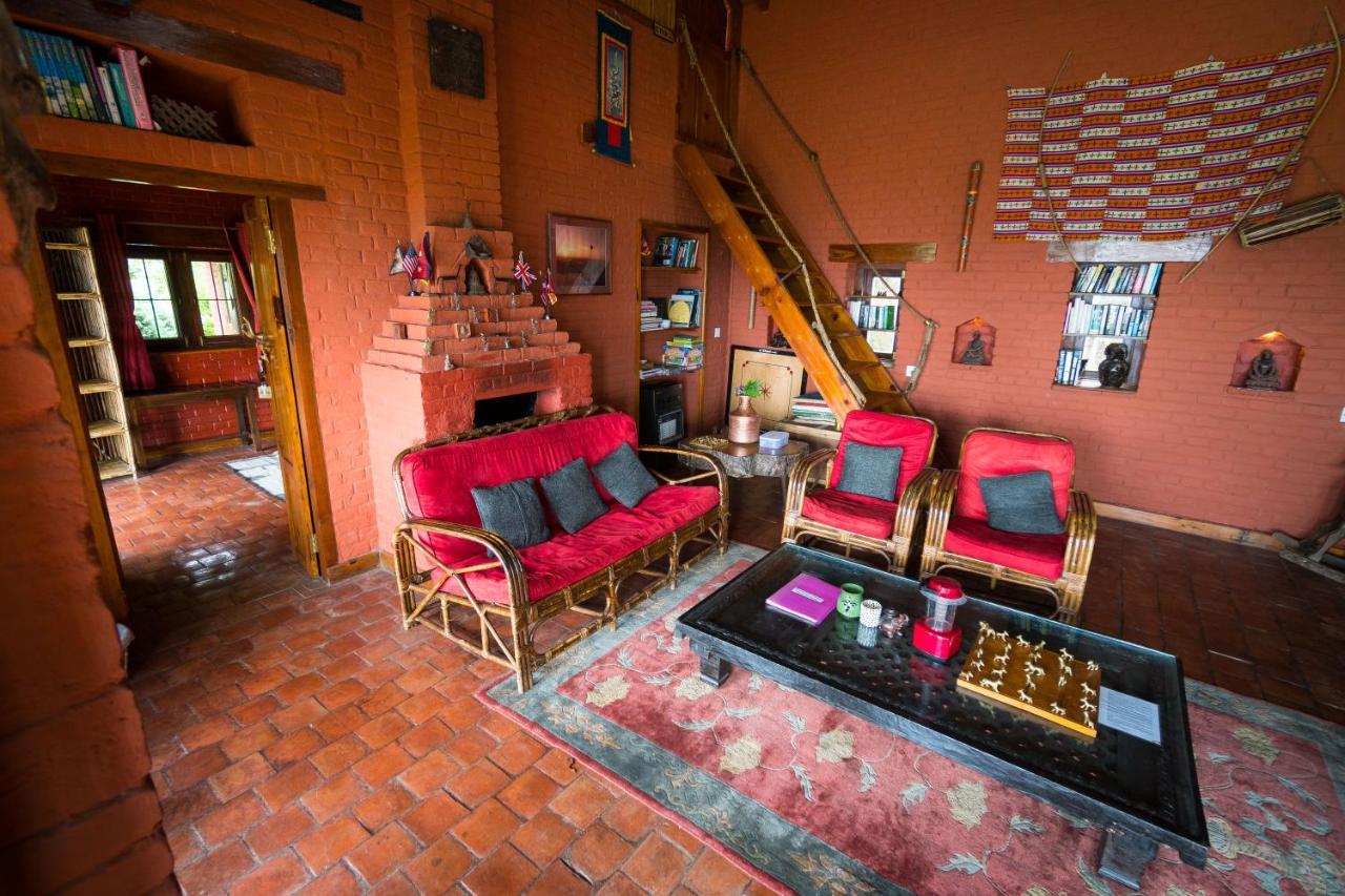 ชิวาพูริ ไฮท์ส์ คอทเทจ Bed & Breakfast กาฐมาณฑุ ภายนอก รูปภาพ
