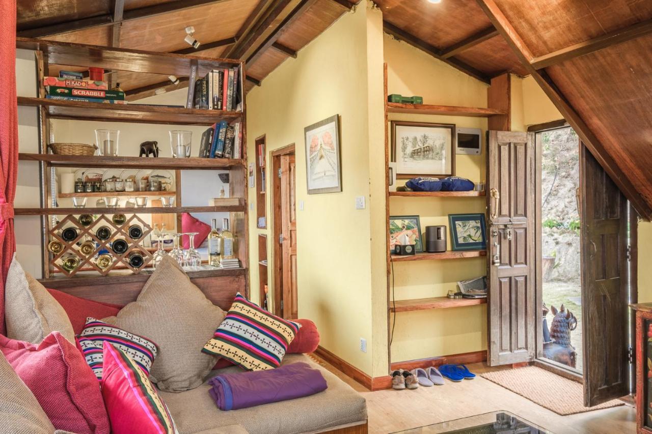 ชิวาพูริ ไฮท์ส์ คอทเทจ Bed & Breakfast กาฐมาณฑุ ภายนอก รูปภาพ