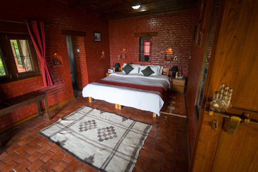 ชิวาพูริ ไฮท์ส์ คอทเทจ Bed & Breakfast กาฐมาณฑุ ภายนอก รูปภาพ