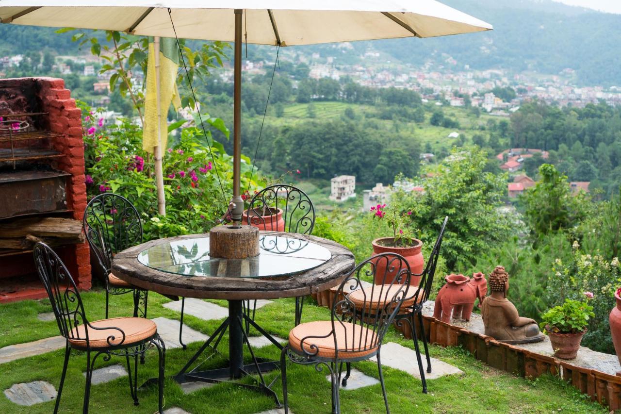ชิวาพูริ ไฮท์ส์ คอทเทจ Bed & Breakfast กาฐมาณฑุ ภายนอก รูปภาพ